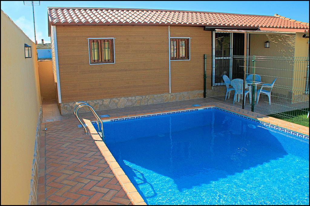 Bungalow Curro Pareja 131 Conil De La Frontera Exterior photo